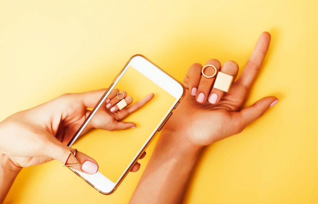 How to engage customers online : 5 tips